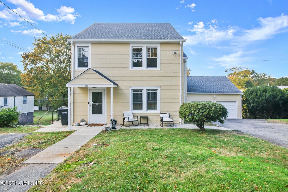 530 River Rd unit 2, Cos Cob, CT 06807 - photo 1