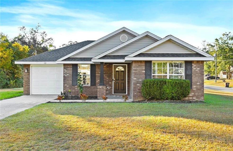 113 Marietta St, Bay Minette, AL 36507 - photo 1