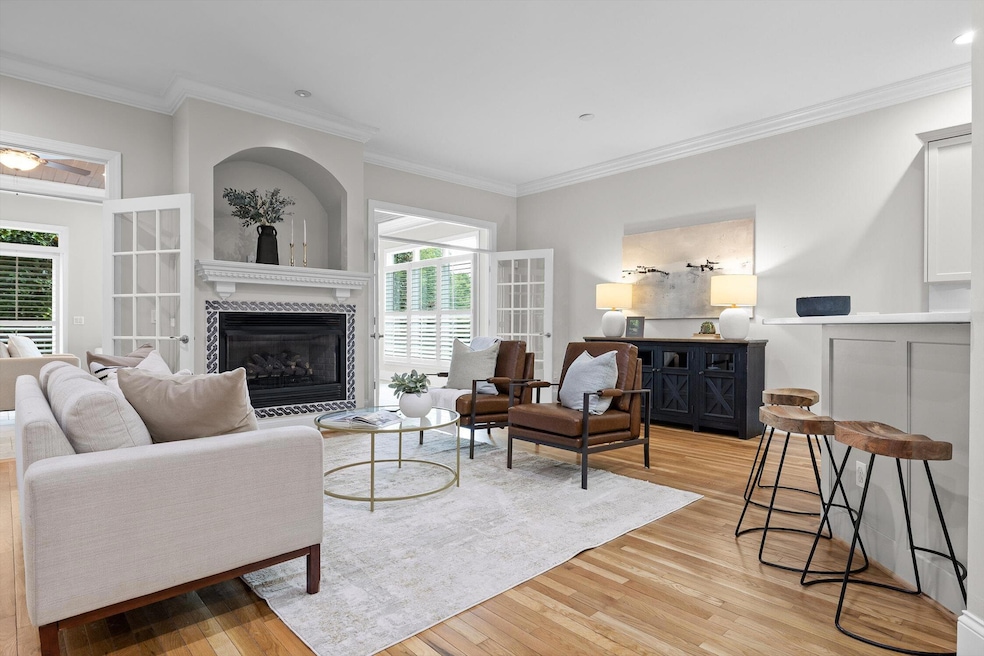 621 Wildflower Cir, Chattanooga, TN 37419 - photo 1