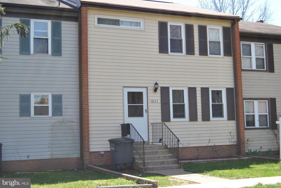 8243 Wycliffe Ct, Manassas, VA 20109 - photo 1
