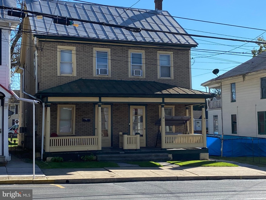 42 E Main Ave, Myerstown, PA 17067 - photo 1