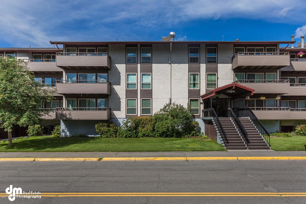 221 East 7th Ave Unit 309-large-008-6-Ex