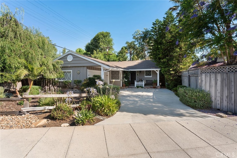 22217 Ybarra Rd, Woodland Hills, CA 91364 - photo 1