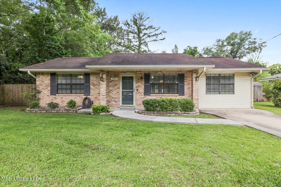 1000 Abbott St, Picayune, MS 39466 - photo 1