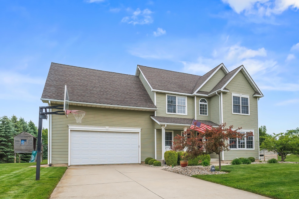 1449 Solak Ct, Saint Joseph, MI 49085 - photo 1