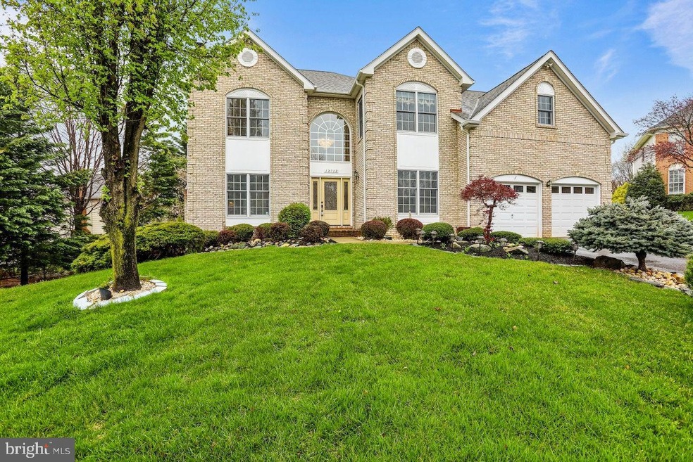 12712 Autumn Crest Dr, Herndon, VA 20171 - photo 1