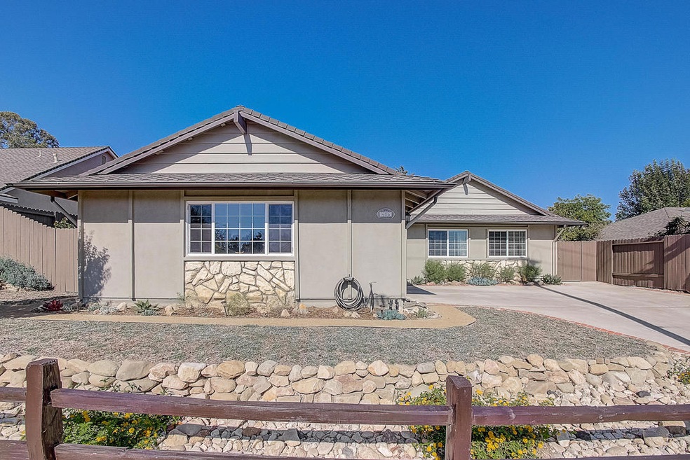 Day Rd Ventura MLS-2