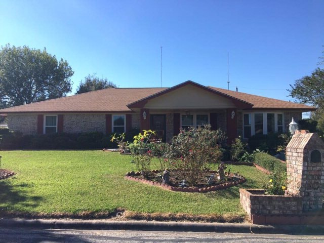 3400 Walnut Dr, Bay City, TX 77414 - photo 1