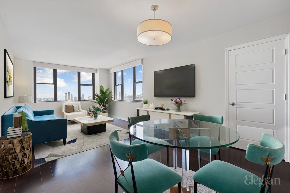 Sold $899,000 • Co-Listing Agent
