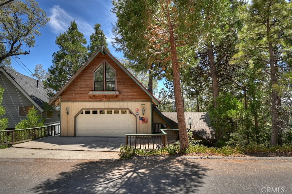 701 Zurich Dr, Lake Arrowhead, CA 92352 - photo 1