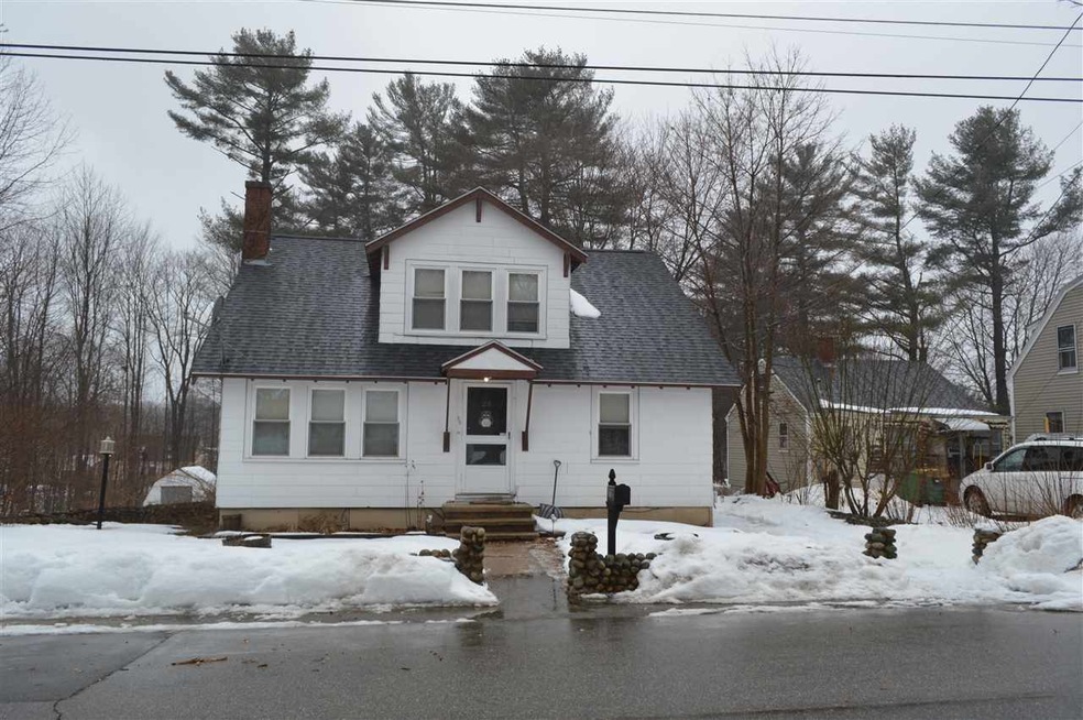 23 Dodge St, Rochester, NH 03867 - photo 1