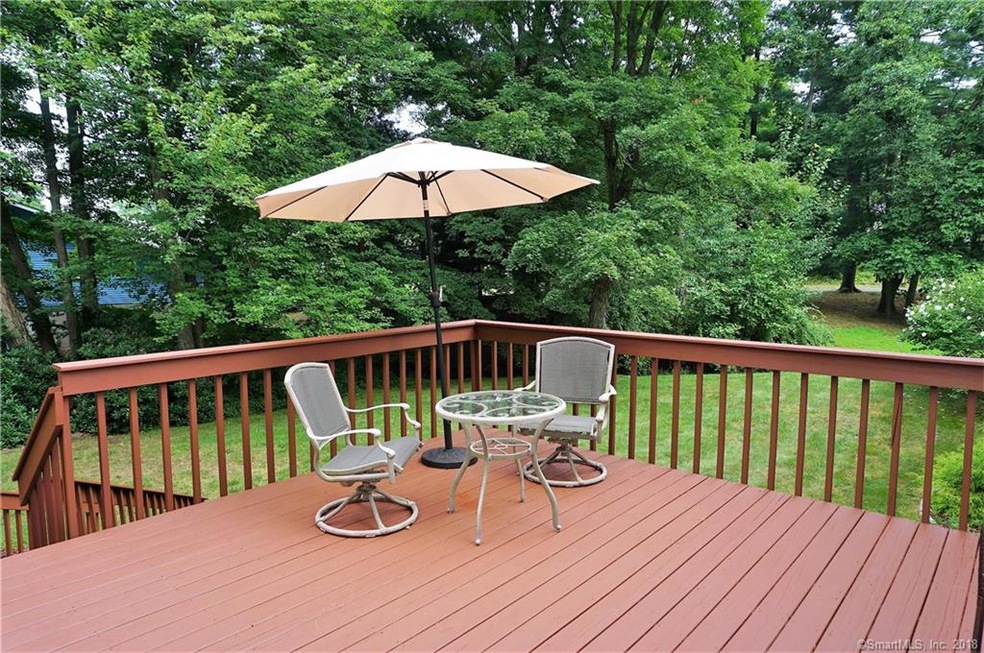 438 Vernon St, Manchester, CT 06042 - photo 1