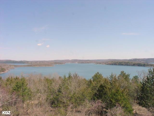 WIDE OPEN LAKE VIEWS