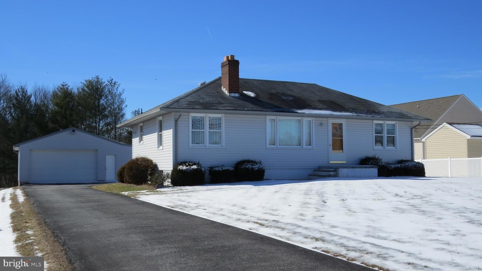 5221 King Ave, Rosedale, MD 21237 - photo 1