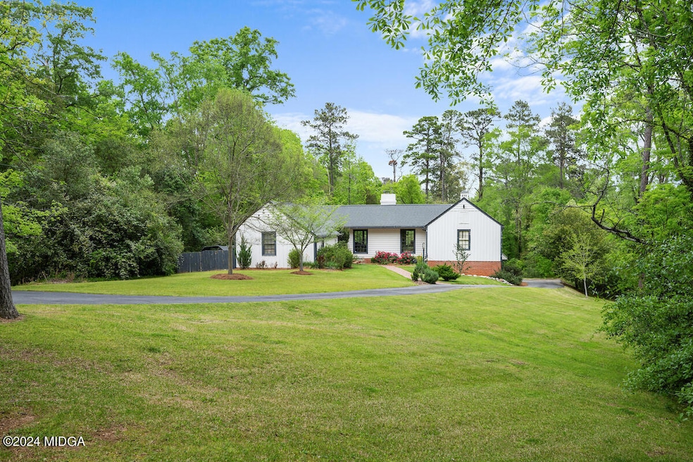 240410_2875_N_Hillandale_CIR_Macon_0004-