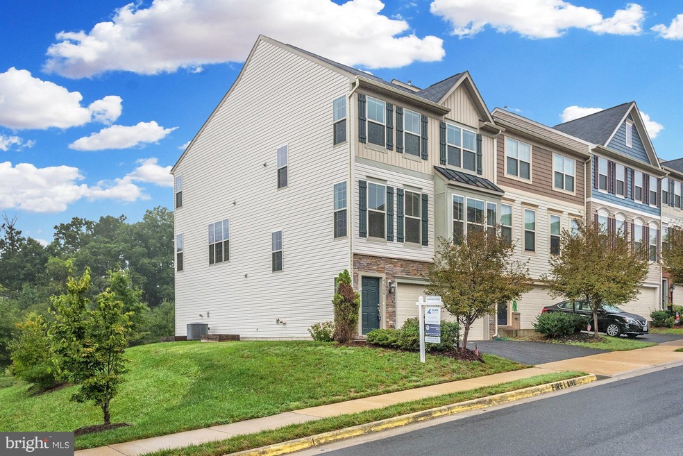 42706 Ogilvie Square, Ashburn, VA 20148 - photo 1