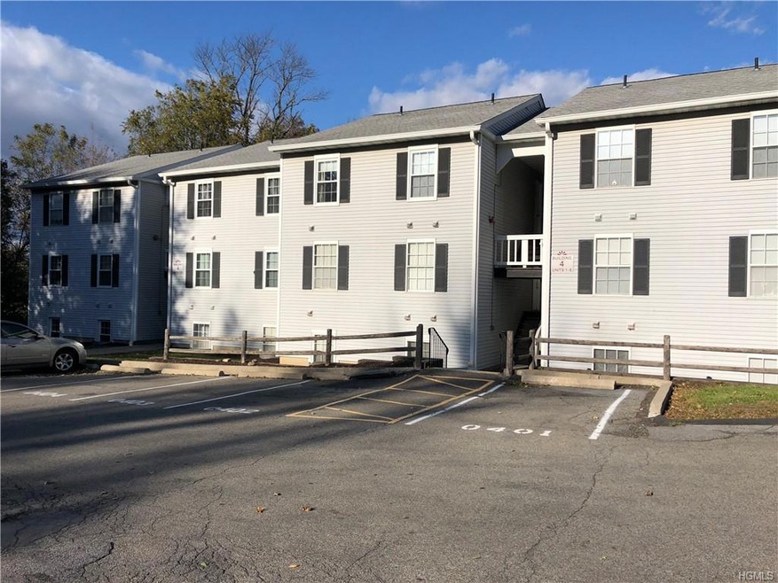 4 Lexington Hills Rd unit 8, Harriman, NY 10926 - photo 1