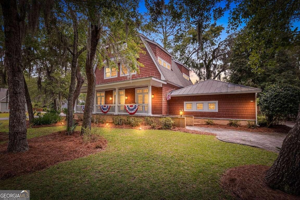 154 W Point Dr, St. Simons Island, GA 31522 - photo 1