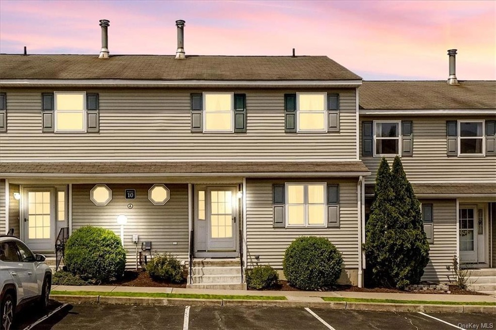 99 Boniface Dr unit 10B, Pine Bush, NY 12566 - photo 1