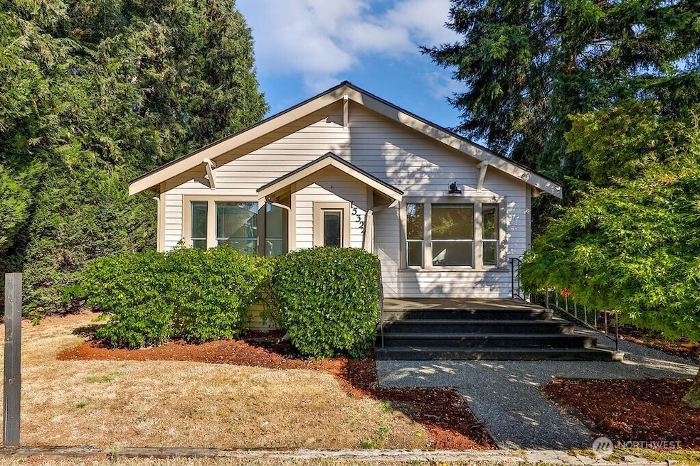 Sold $600,000 • Co-Listing Agent