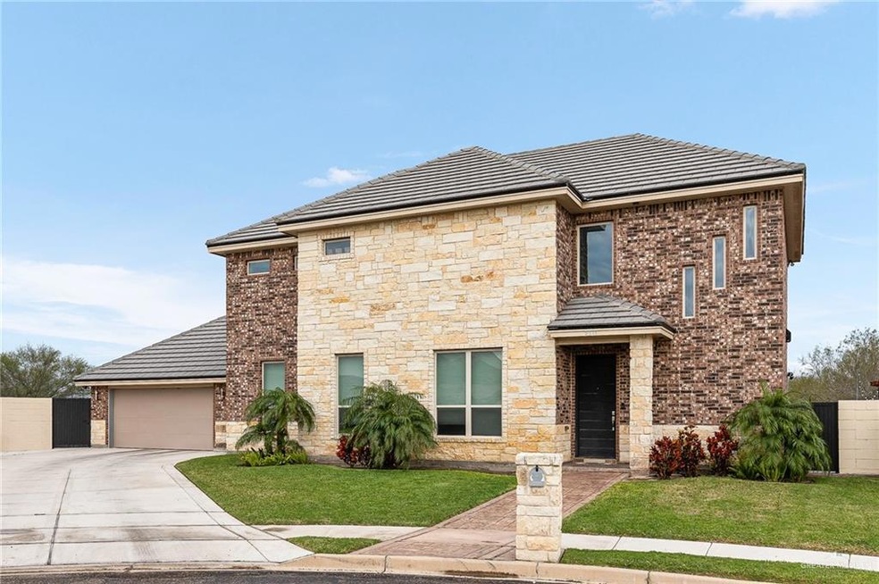 2511 W Jordan Dr, Edinburg, TX 78539 - photo 1