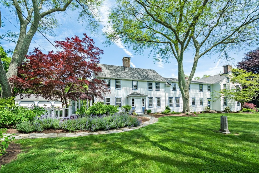 1510 Boston Neck Rd, Saunderstown, RI 02874 - photo 1