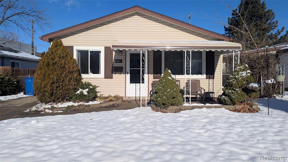 2167 Woodruff Ave, Warren, MI 48091 - photo 1