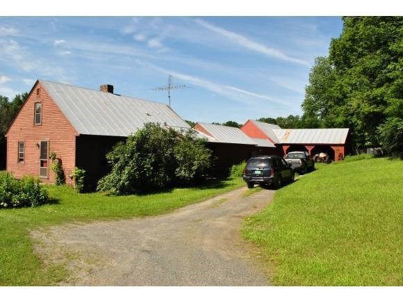 79 Draper Rd, Hartland, VT 05048 - photo 1