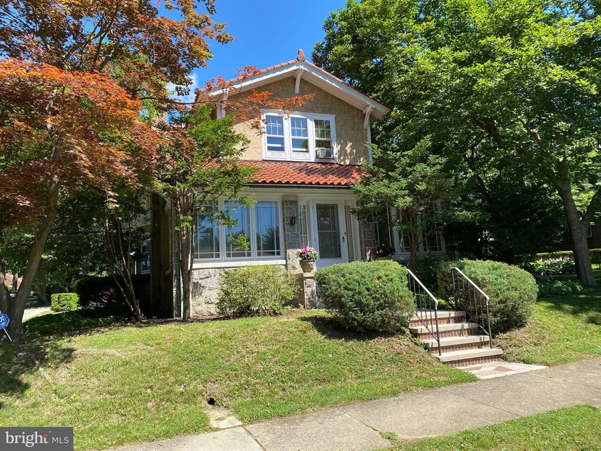 2051 W Highland St, Allentown, PA 18104 - photo 1