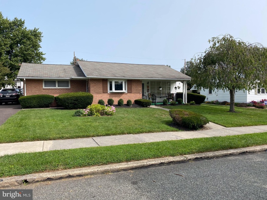 735 Rhoads Ave unit 74, Boyertown, PA 19512 - photo 1