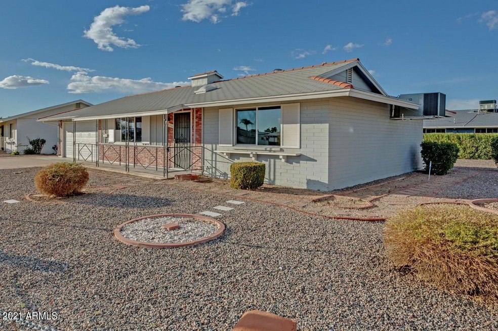 9916 W Peoria Ave, Sun City, AZ 85351 - photo 1