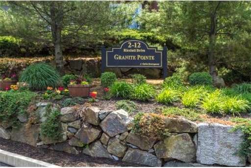 10 Ricciuti Dr unit 7, Quincy, MA 02169 - photo 1