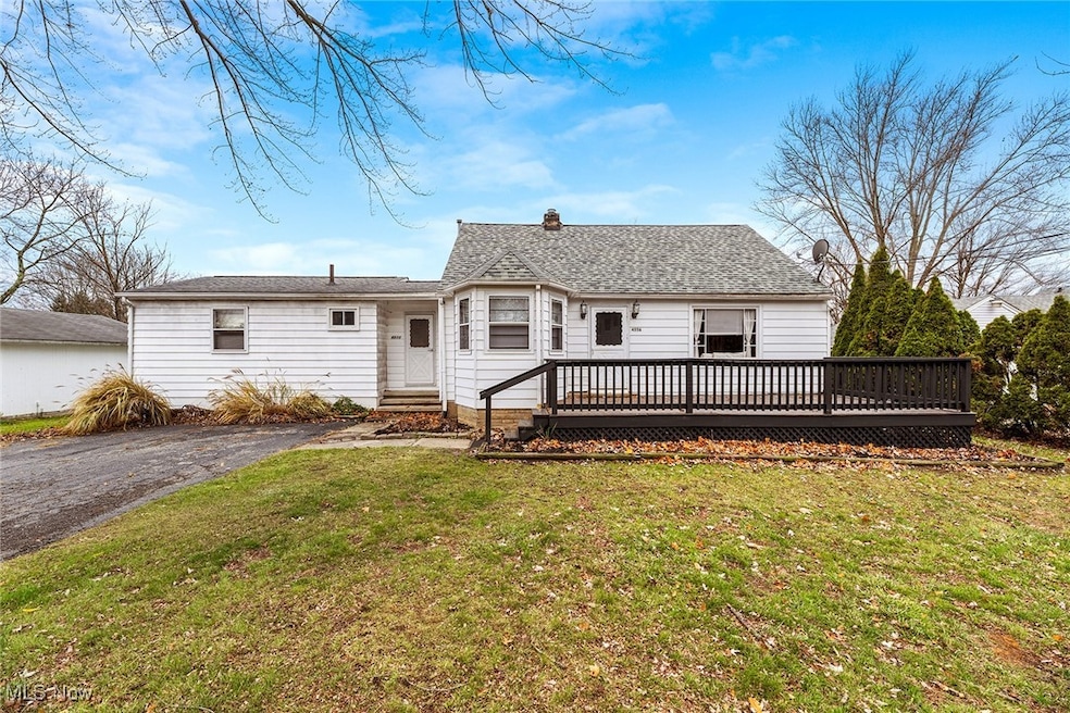 4556 Fishcreek Rd, Stow, OH 44224 - photo 1