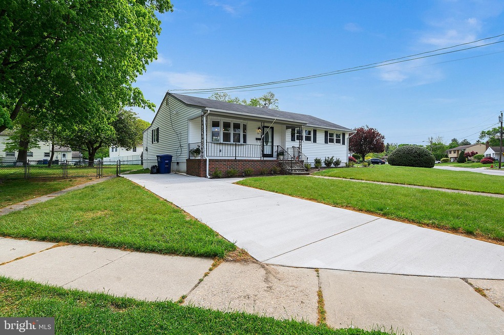 21 Sycamore Dr, Burlington, NJ 08016 - photo 1