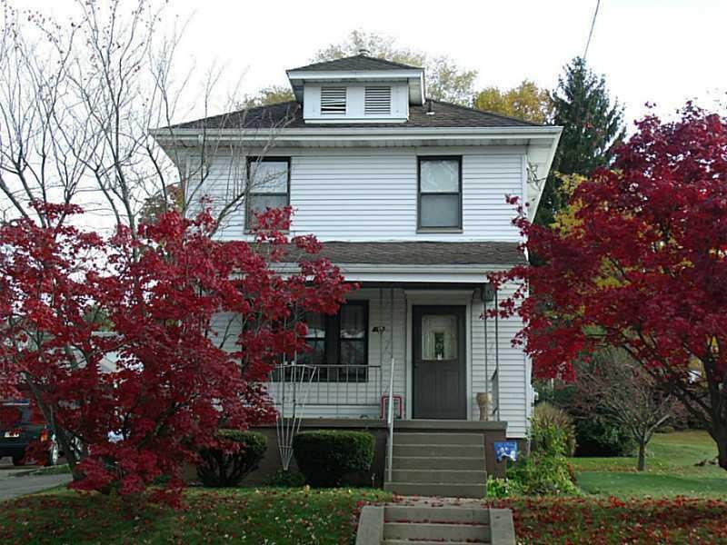 Exterior Front. Front house with 3 bedrooms and 1 