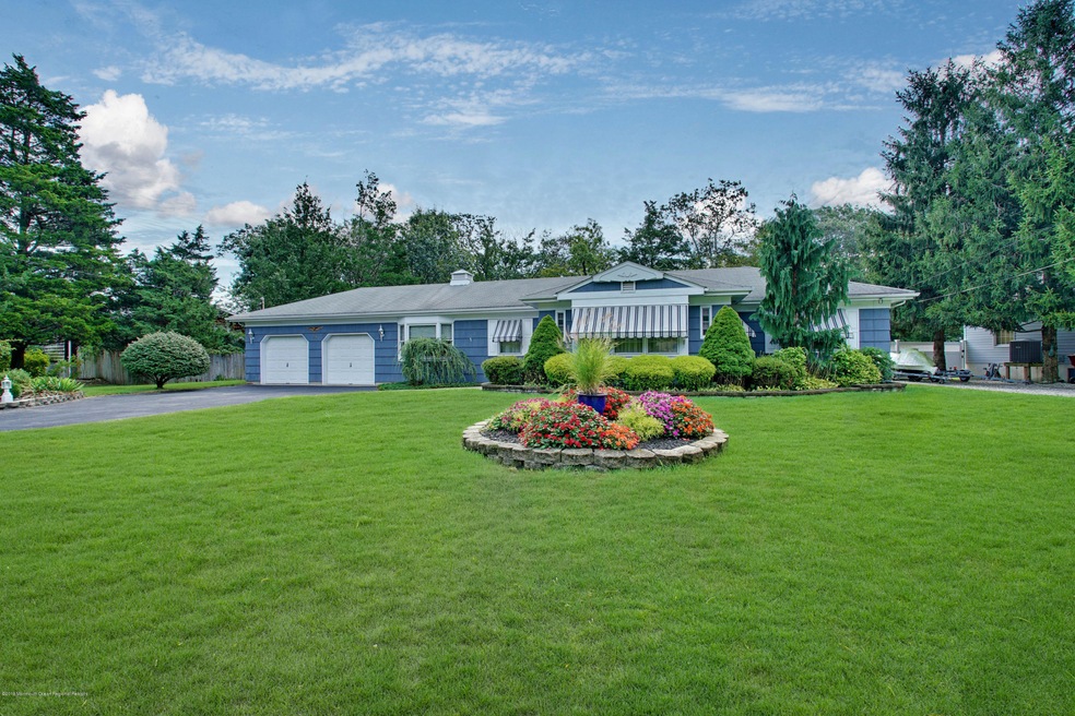 69 Shorewood Dr, Bayville, NJ 08721 - photo 1