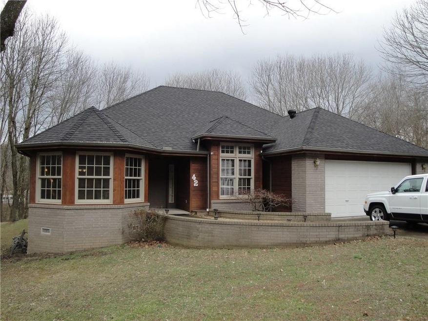 42 Overton Dr, Bella Vista, AR 72714 - photo 1
