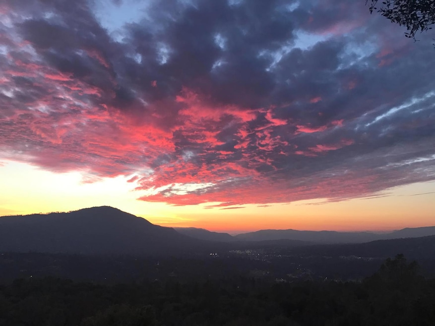 51571 Coyote Ridge Rd, Oakhurst, CA 93644 - photo 1