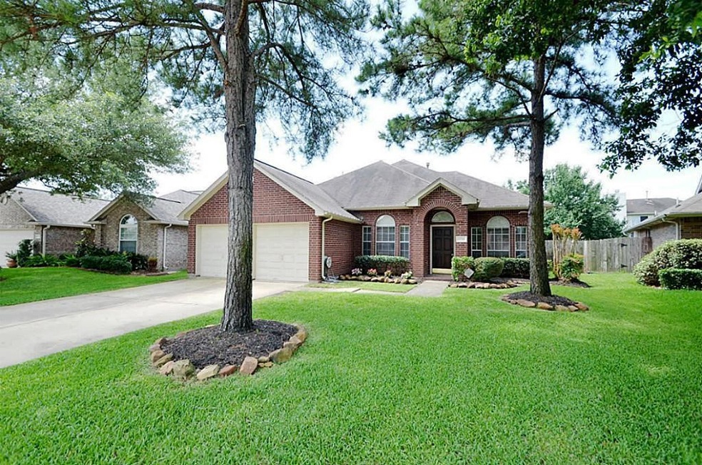 17711 Quiet Dawn Ct, Houston, TX 77095 - photo 1