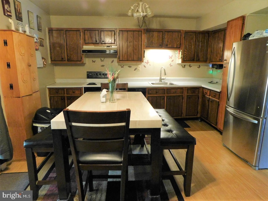 553 Jamestown Ct, Edgewood, MD 21040 - photo 1