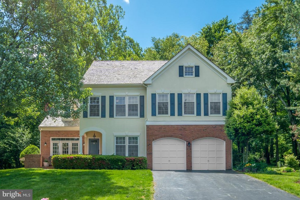 9017 Weatherly Way, Lorton, VA 22079 - photo 1