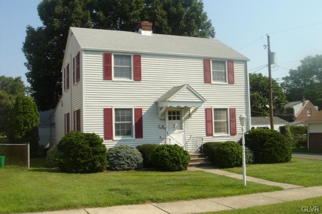 1923 E Highland St, Allentown, PA 18109 - photo 1