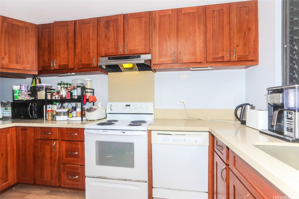 511 Hahaione St unit 12C, Honolulu, HI 96825 - photo 1