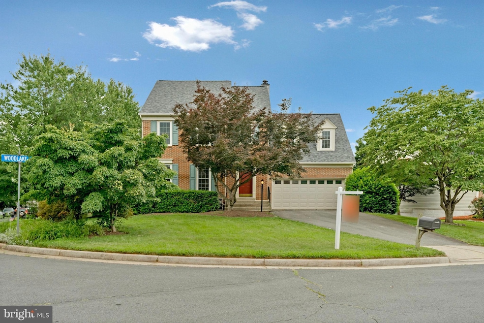 Under Contract $749,888 • Co-Listing Agent