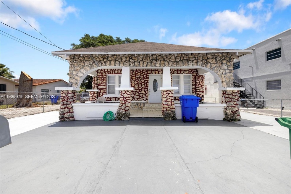 1922 NW 4th St unit A, Miami, FL 33125 - photo 1