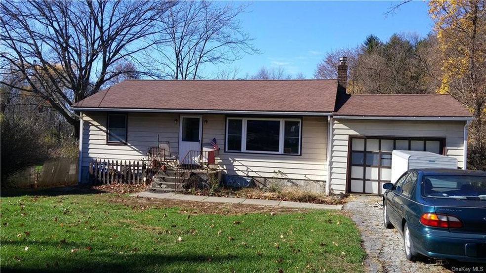 6 Booth Blvd, Wappingers Falls, NY 12590 - photo 1