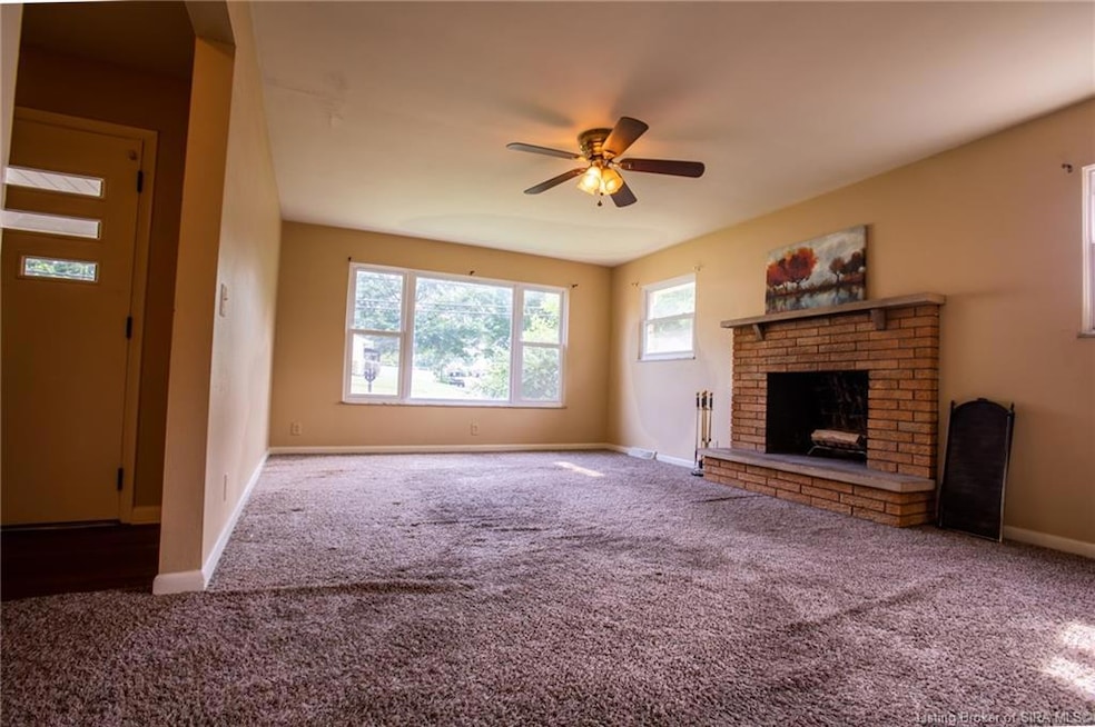 1811 McDonald Ln, New Albany, IN 47150 - photo 1