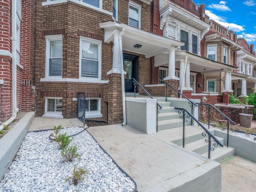 3 Schenck Ct, Brooklyn, NY 11207 - photo 1