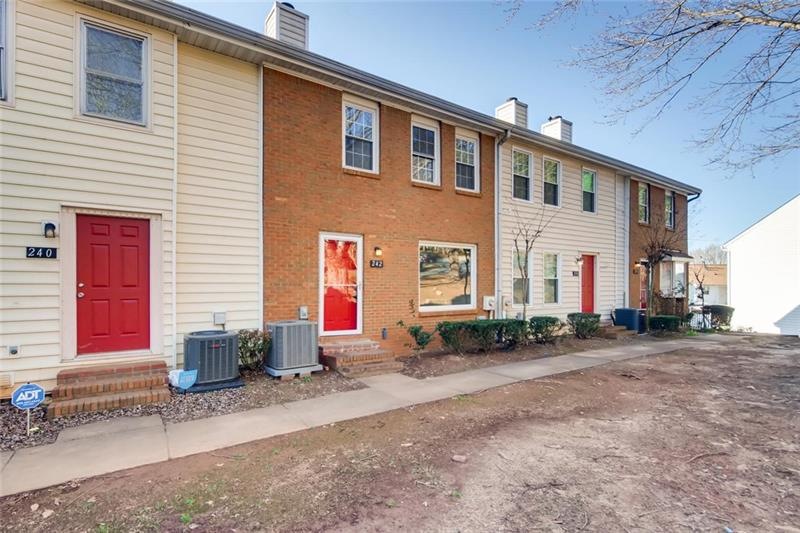 242 Chads Ford Way unit 49, Roswell, GA 30076 - photo 1