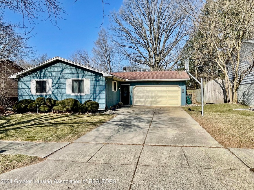 230 Raritan Rd, Lansing, MI 48911 - photo 1